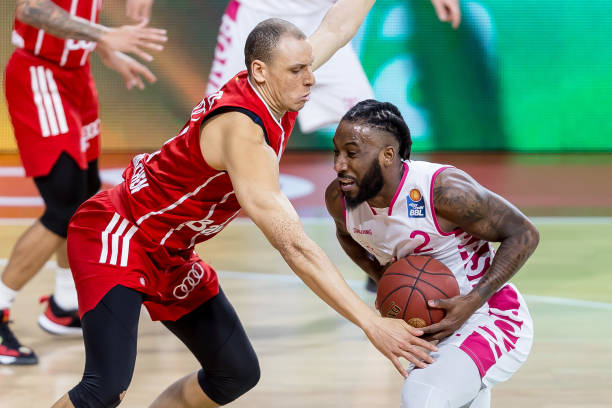 更是一次F 更是一次F