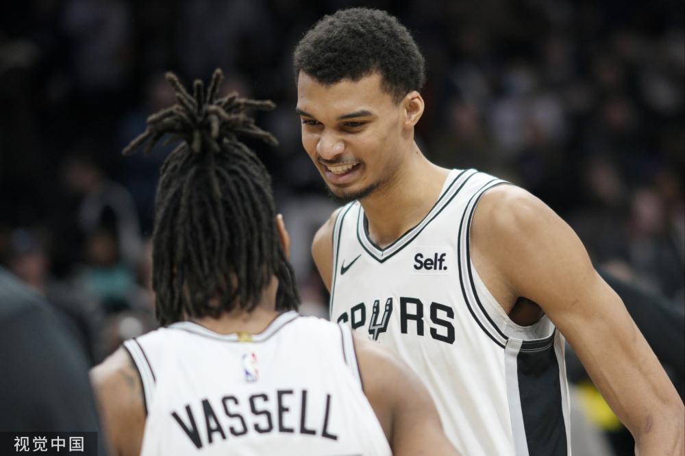 湖人对灰熊 湖人对灰熊