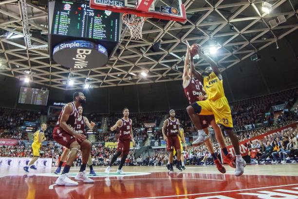 的历练中崭 的历练中崭